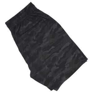 Plugg Shorts Mens Large Black Camo Drawstring Elastic Waist Casual Lightweight